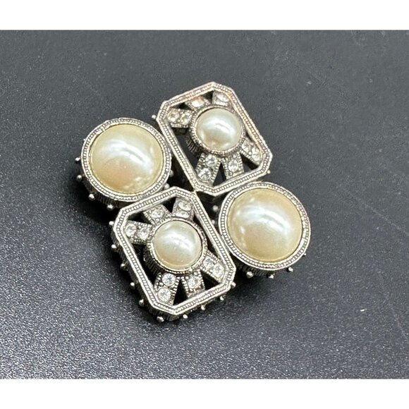 Jewelry - Vintage Brooch Pin Faux Pearl Rhinestones Silver Tone Victorian Style Jewelry